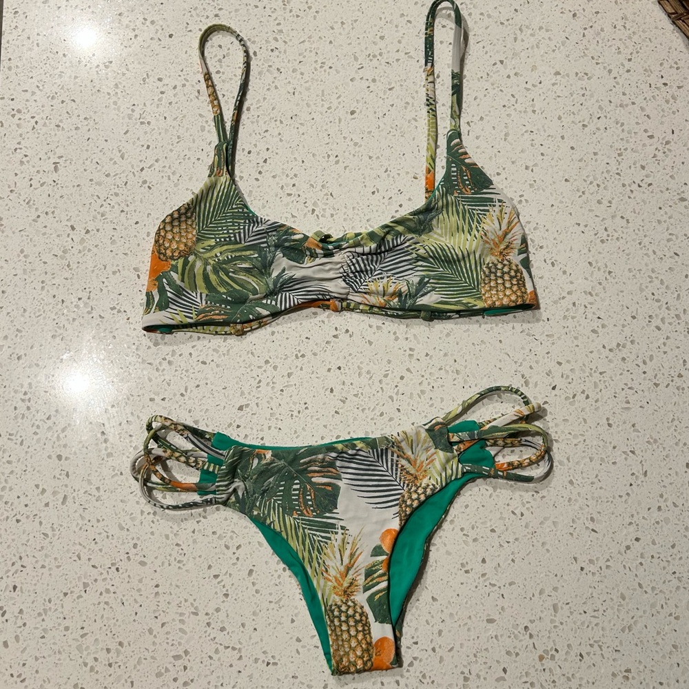 Sam Lorenzo Green Bikini
